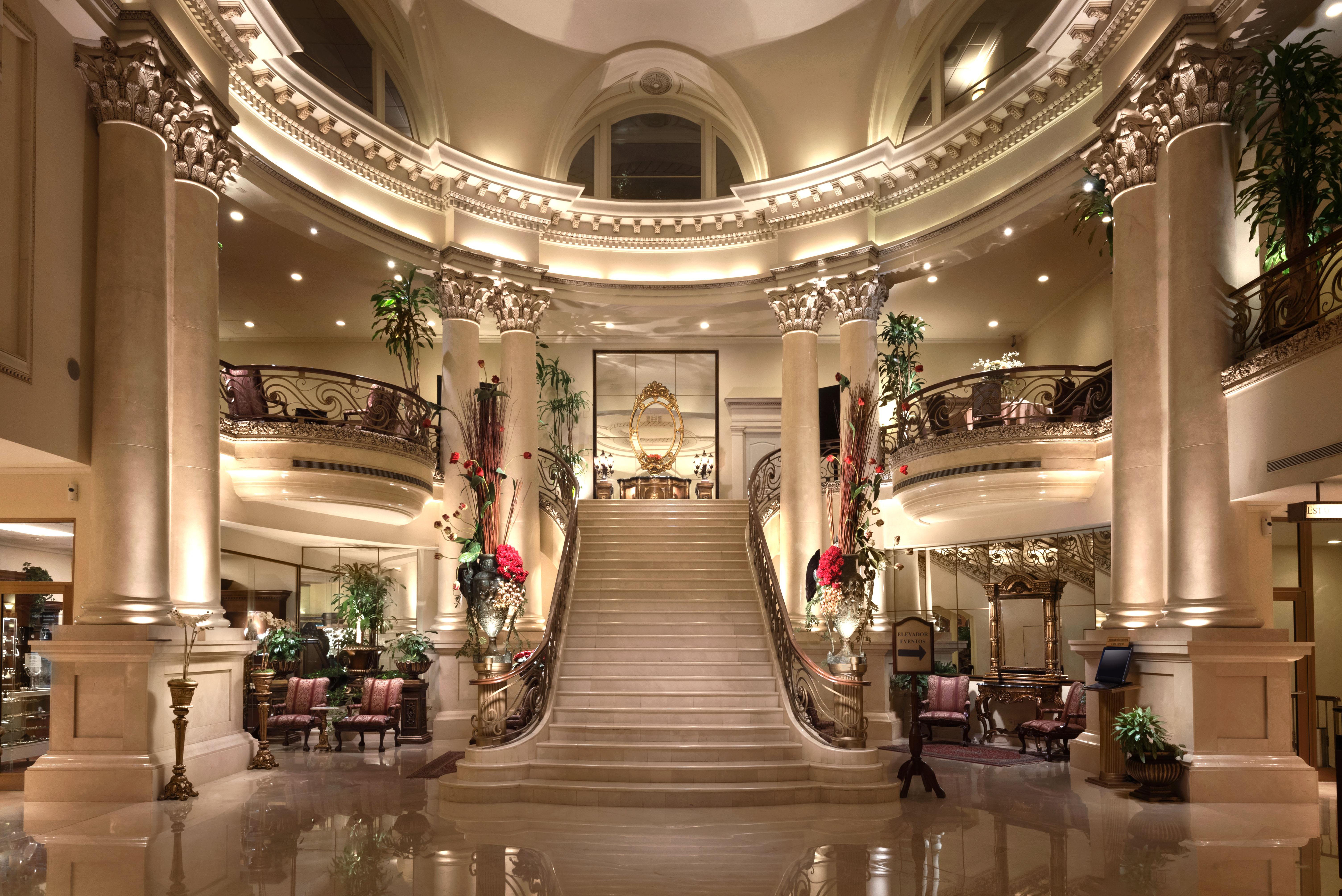 Safi Royal Luxury Valle San Pedro Garza Garcia Buitenkant foto The lobby of the Four Seasons Hotel, Seoul
