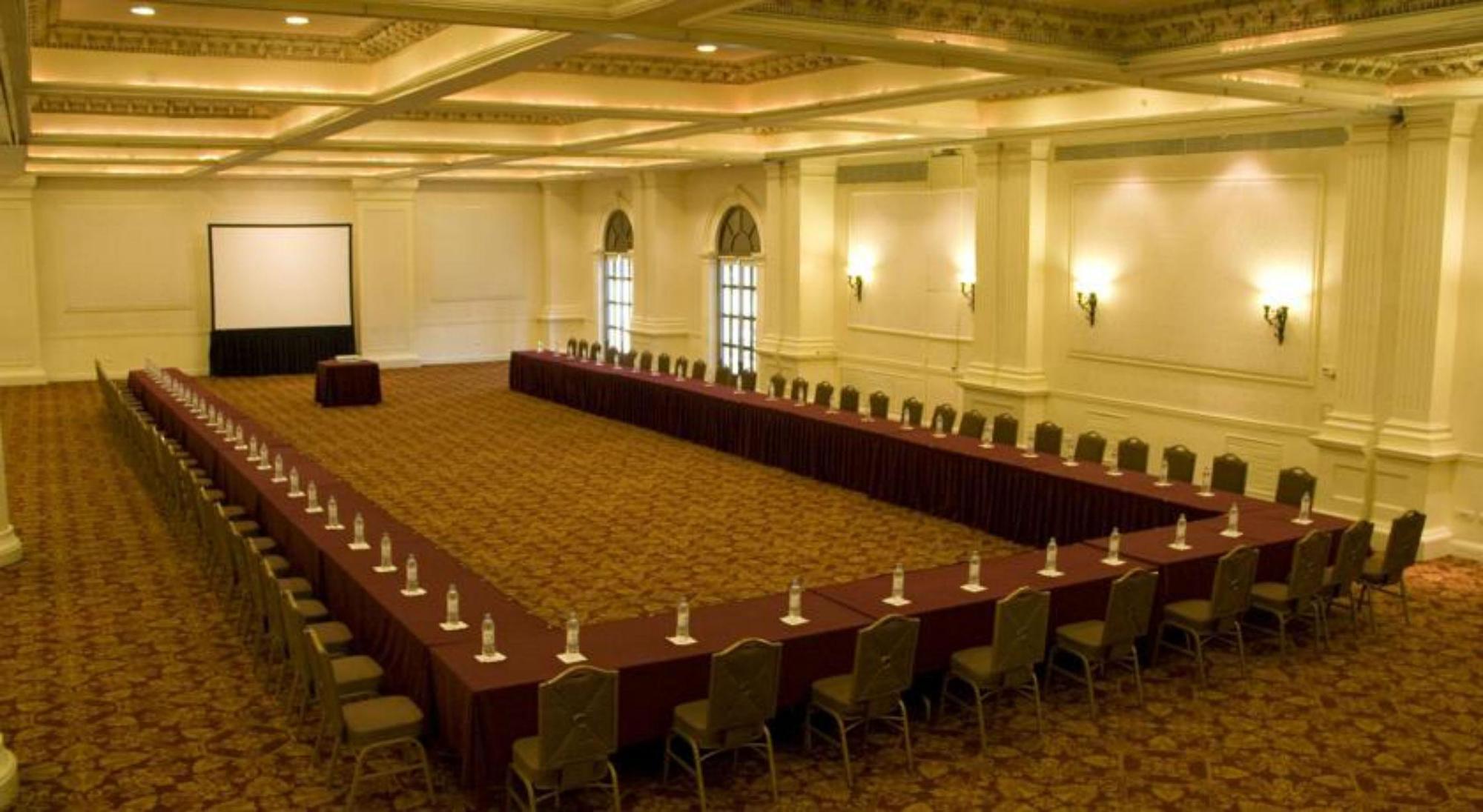 Safi Royal Luxury Valle San Pedro Garza Garcia Buitenkant foto The ballroom