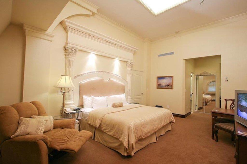 Safi Royal Luxury Valle San Pedro Garza Garcia Kamer foto A bedroom at the hotel